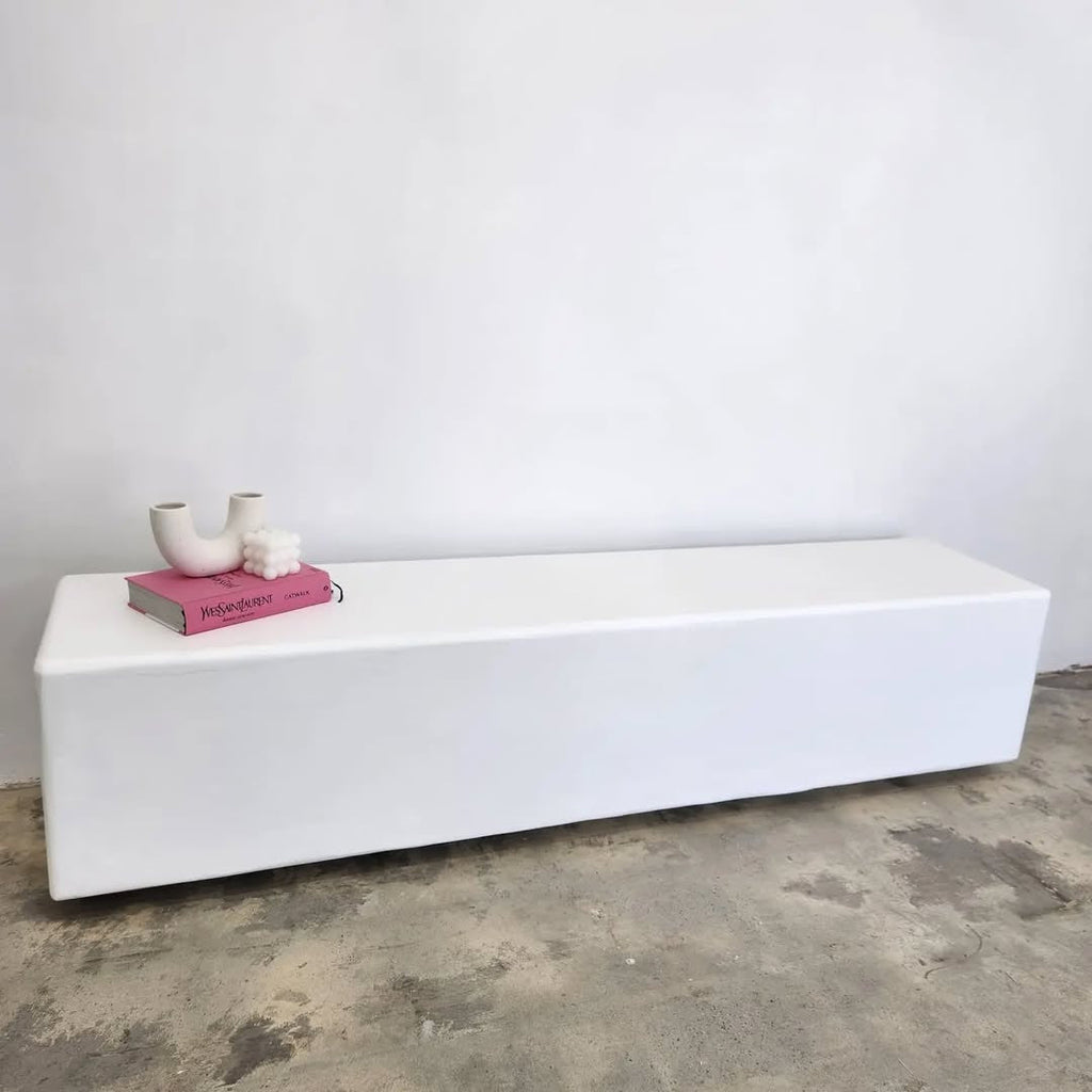 Valentin Pure - Sculptural TV Stand