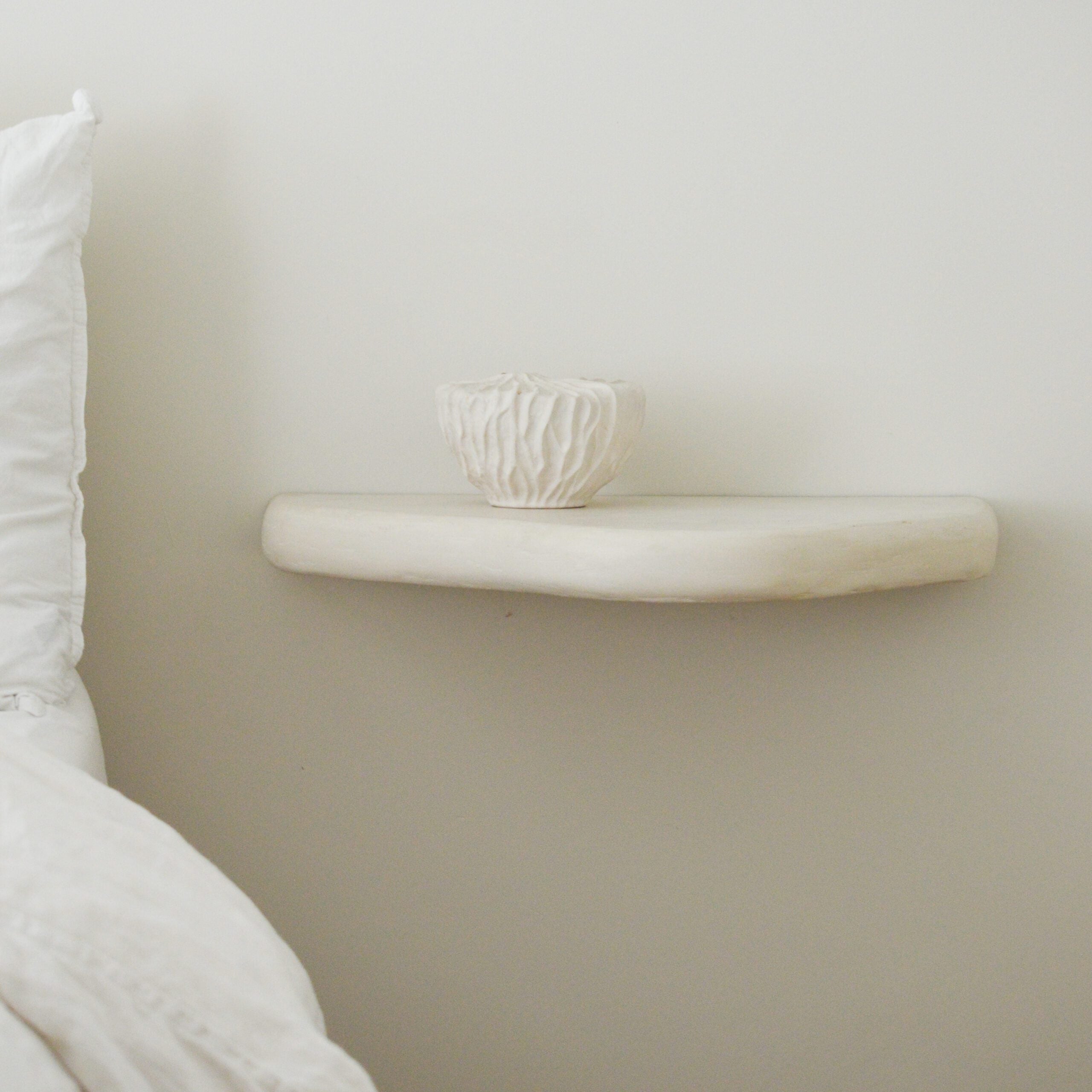 Aura Series A455 Wall Shelf