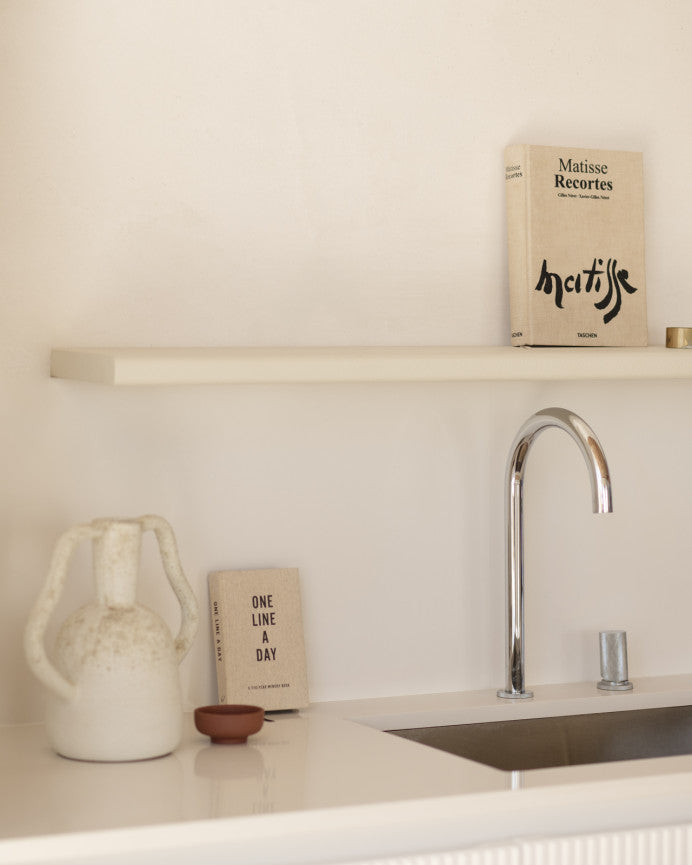 Linea - Floating Shelf