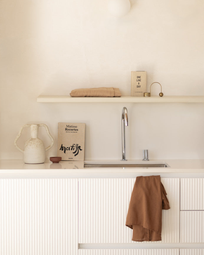 Linea - Floating Shelf