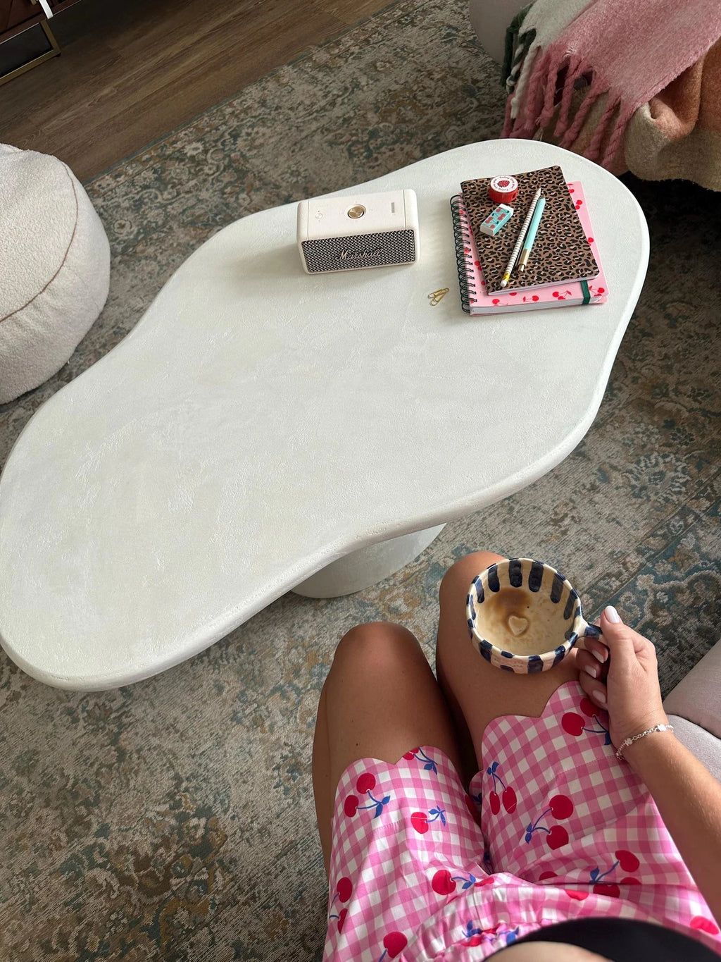 Daria - Coffee Table