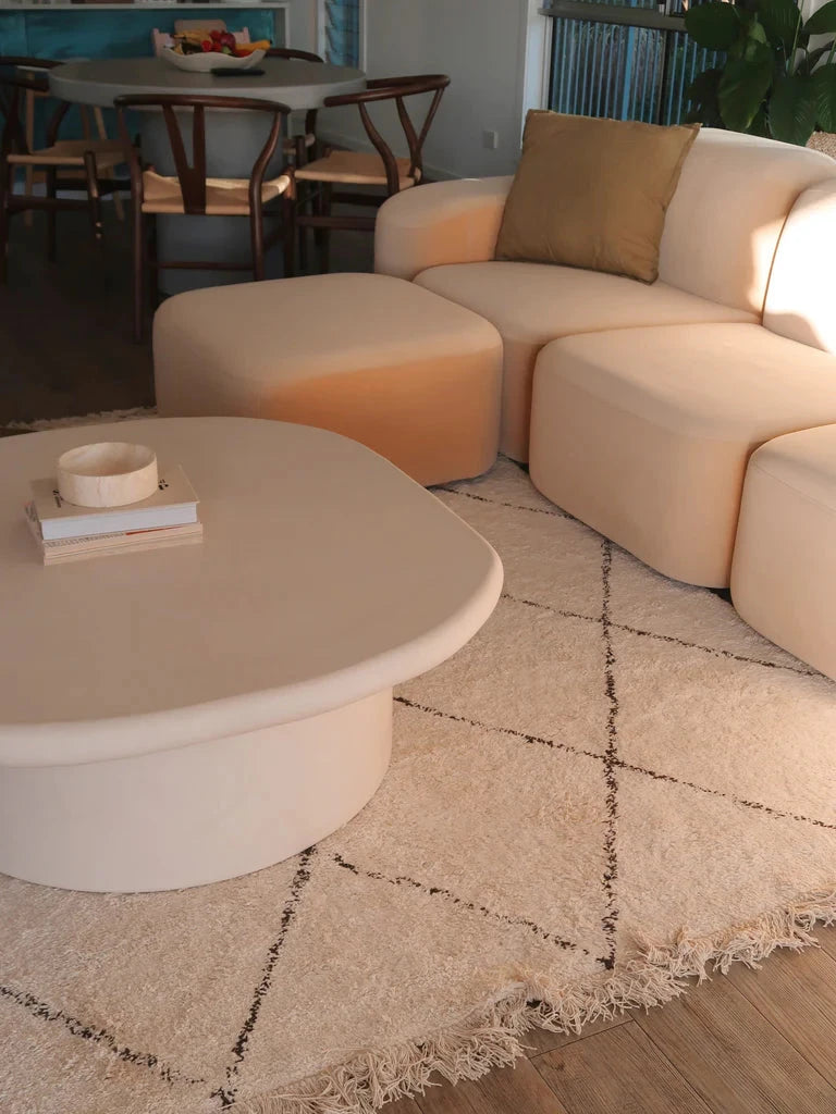 Uria - Coffee Table