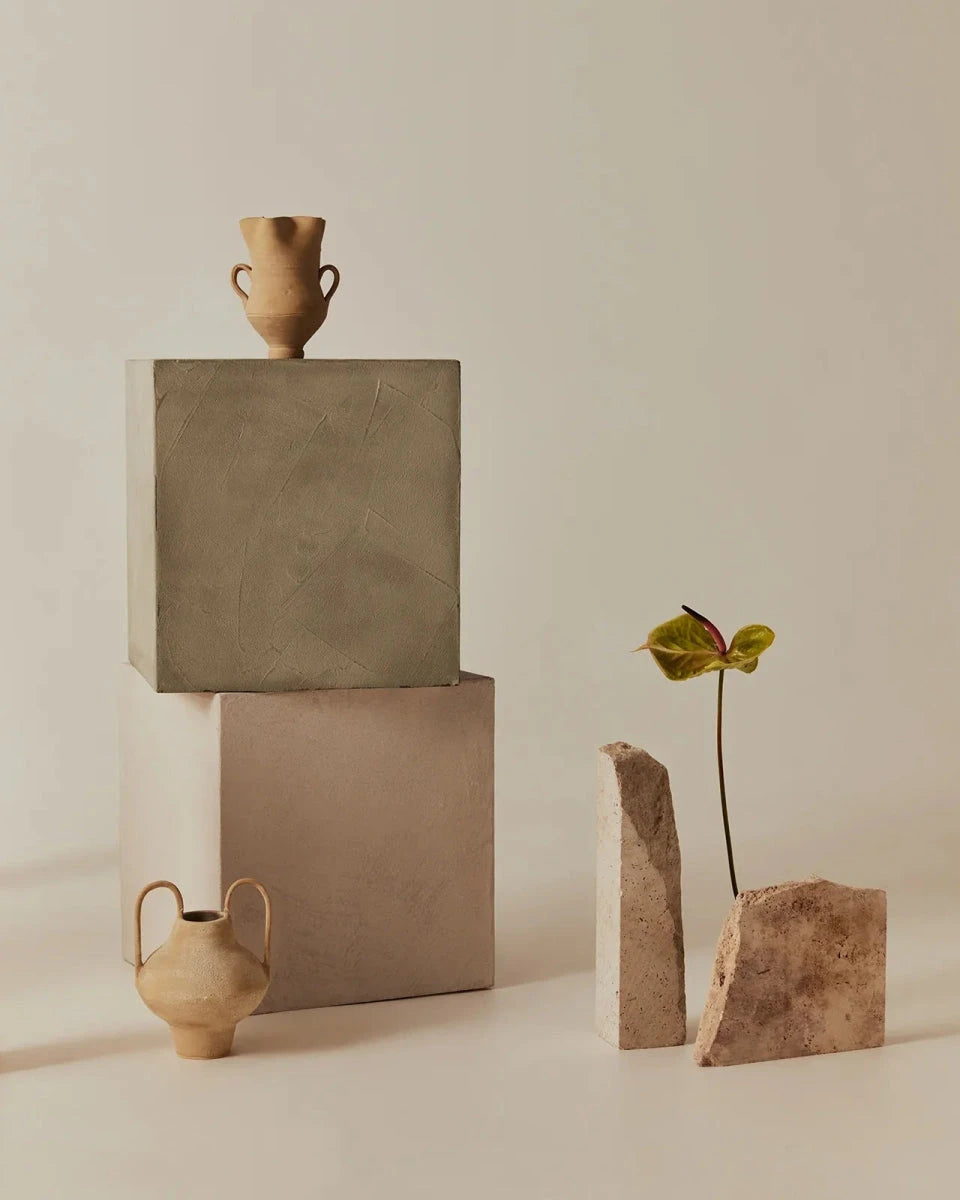 Rogu Mini - Textured Cubic Side Table &amp; Nightstand